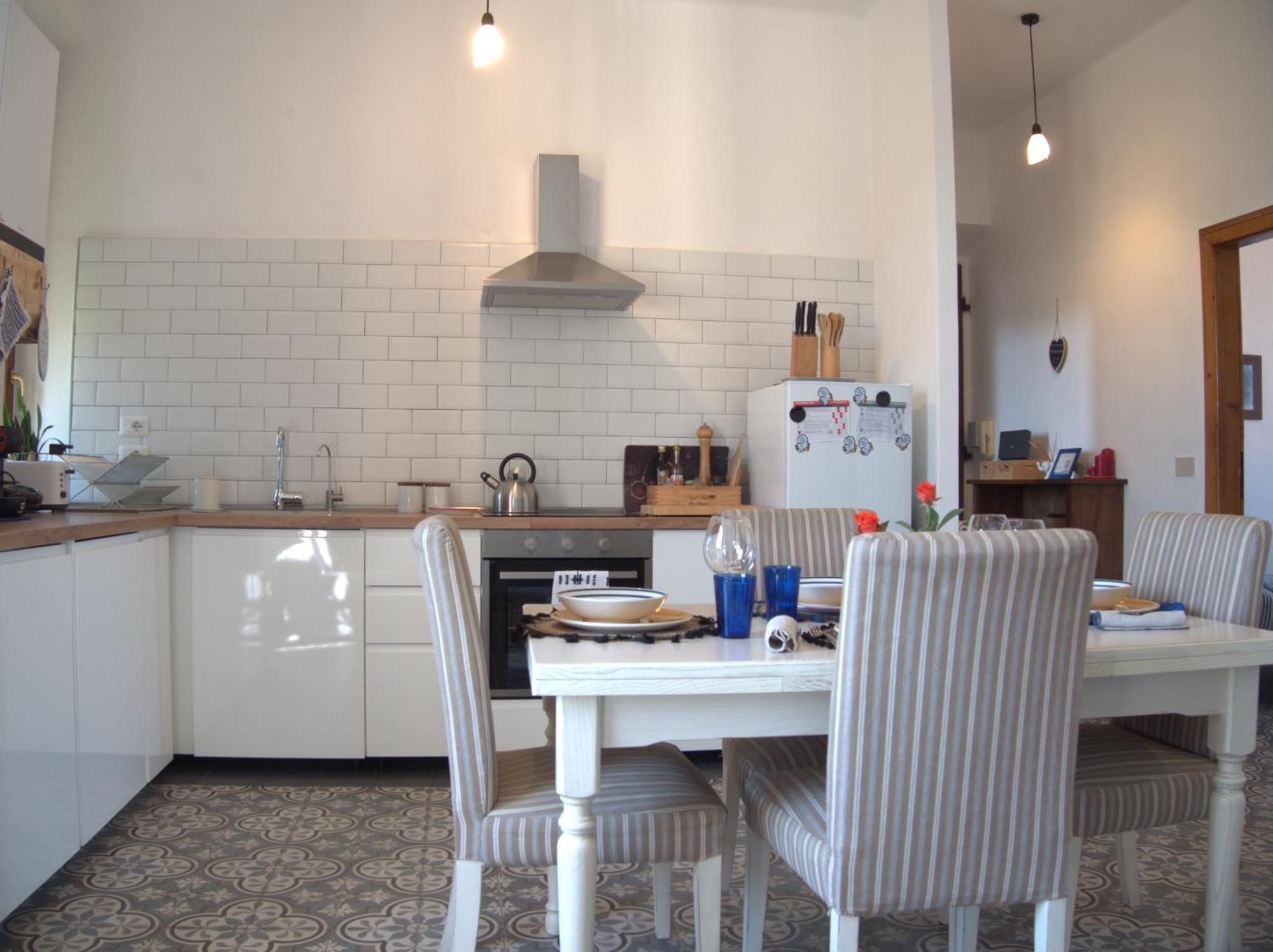 Appartamento Via Grandi - Free Gated Parking - 5 Minutes From Center 卢卡 外观 照片